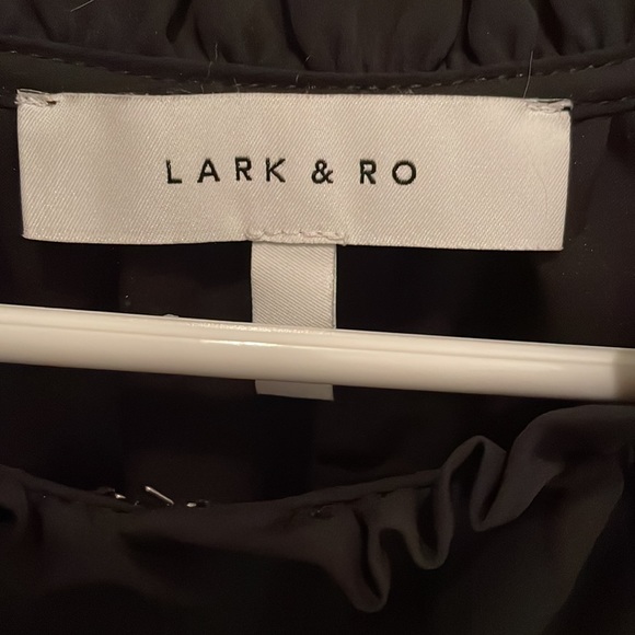 NWOT Lark & Ro Women's Relaxed Fit Lightweight Georgette Split Neck Dress - Picture 6 of 7